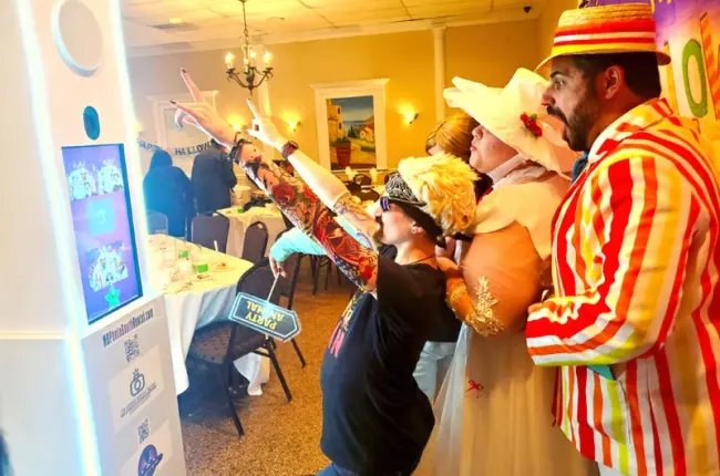 Photo booth and party rentals by Bartenders VIP Mix