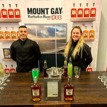 Professional bartender attendant a Rum tasting at Bartenders Vip Mic event