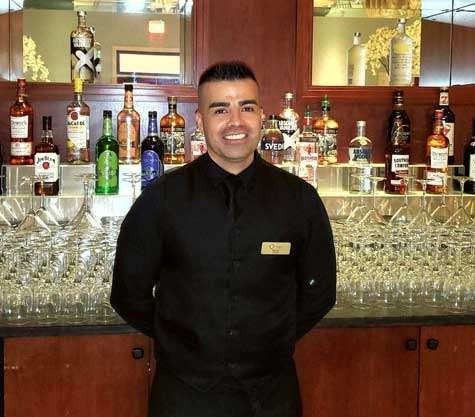 Hire the best bartender,hire bartender, bartenders for hire, rent mobile bartender, rent bartender, photo booth,portable bar